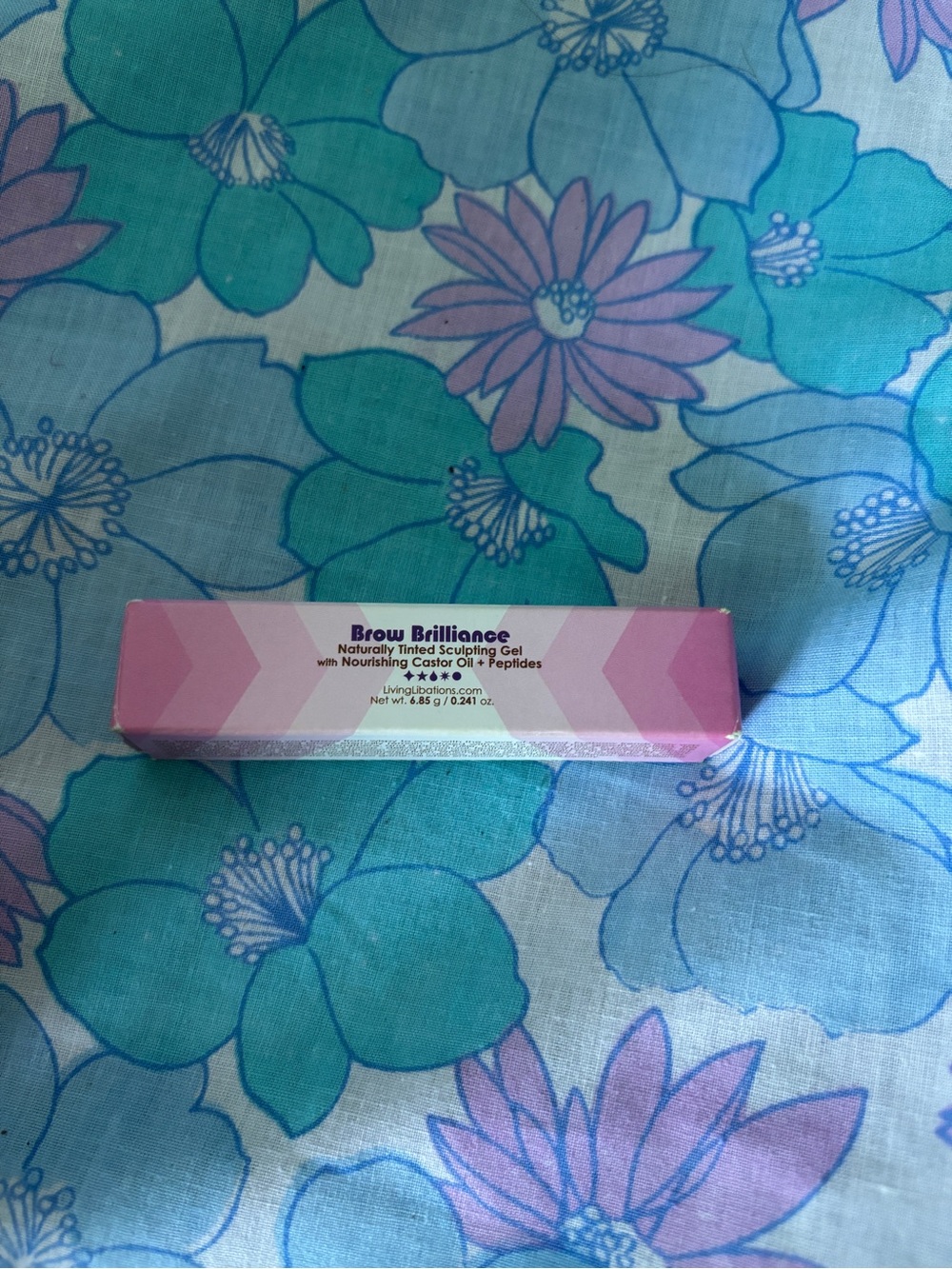 Brow Brilliance Naturally Tinted Sculpting Gel - Pink Packaging